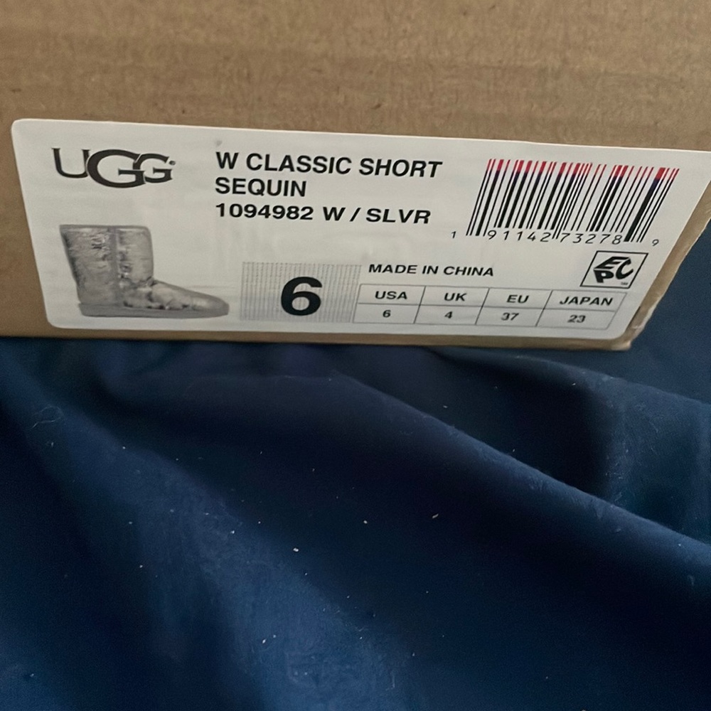 Uggs BOOTS